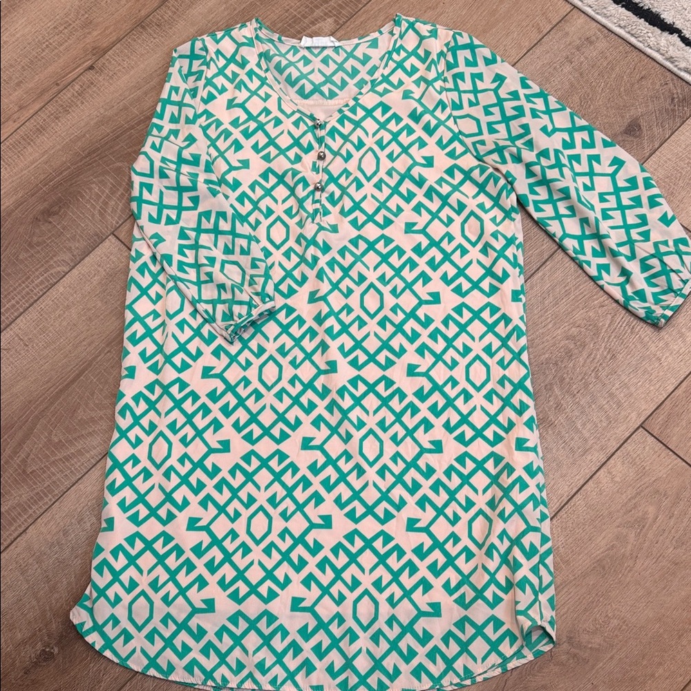 Peach Love California Cream and Teal Geometric Long Sleeve Tunic